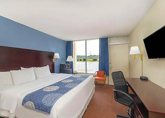 Days Inn By Wyndham Statesville